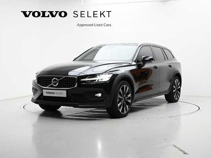 Volvo V60 Cross Country Ultimate, B5 AWD 마일드 하이브리드, 가솔린, 브라이트