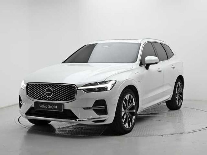 Volvo XC60 Ultra, T8 AWD 플러그-인 하이브리드, 전기/가솔린, 브라이트