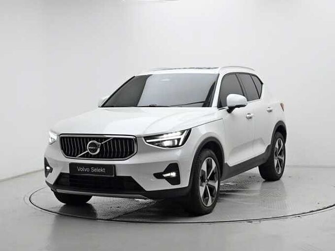 Volvo XC40 Ultra, B4 AWD 마일드 하이브리드, 가솔린, 브라이트