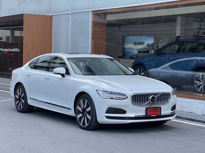 Volvo S90 Recharge Ultimate, T8 AWD ปลั๊กอินไฮบริด, ไฟฟ้า/เบนซิน, Bright