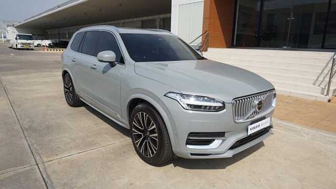 Volvo XC90 Recharge Ultimate T8 plug in hybrid Bright (MY24) (462hp)