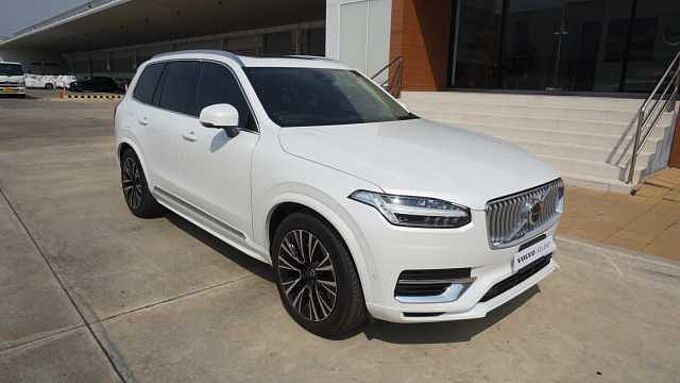 Volvo XC90 Recharge Ultimate T8 plug in hybrid Bright (MY24) (462hp) (Special offer)