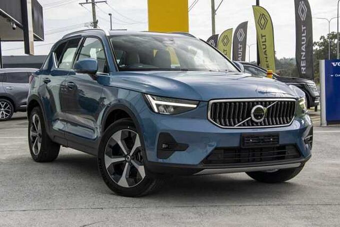 Volvo XC40 XC40 Ultimate, B4 Mild Hybrid, Petrol, Bright