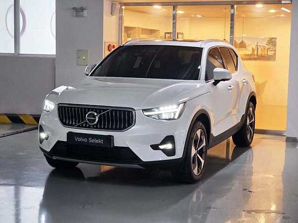 Volvo XC40 Ultra, B4 AWD