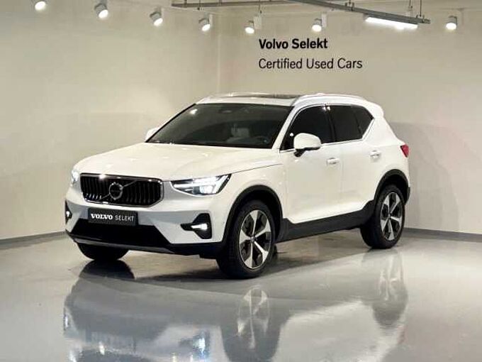 Volvo XC40 Ultra, B4 AWD, 브라이트