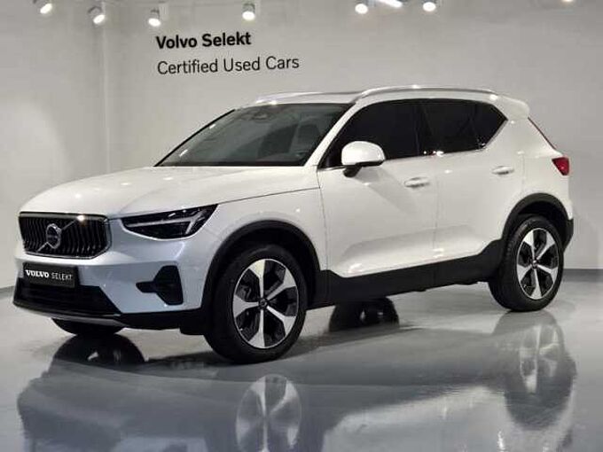 Volvo XC40 Ultra, B4 AWD 가솔린