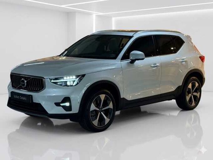 Volvo XC40 Ultra, B4 AWD 브라이트