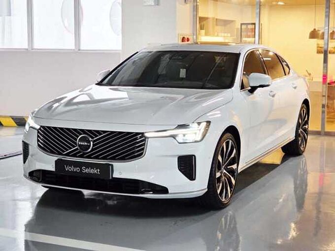 Volvo S90 Ultra, B5