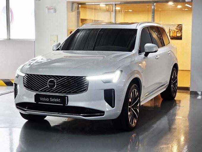 Volvo XC90 Ultra, T8 AWD 플러그-인 하이브리드, 전기/가솔린, 브라이트, 7 좌석