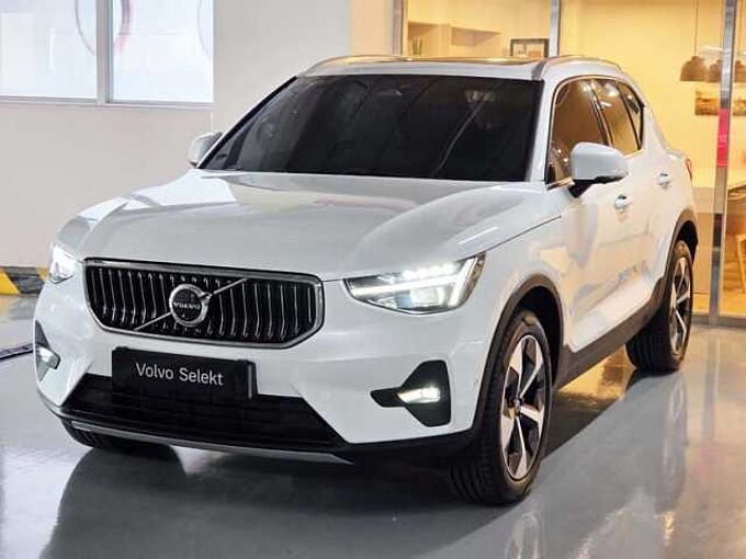 Volvo XC40 Ultra, B4 AWD
