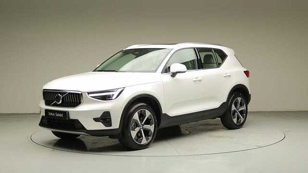 Volvo XC40 Ultra, B4 AWD 마일드 하이브리드, 가솔린, 다크