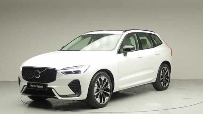 Volvo XC60 Ultra, B5 AWD 마일드 하이브리드, 가솔린, 다크