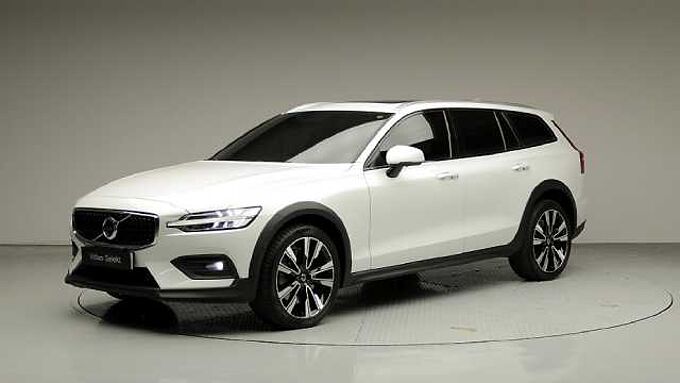 Volvo V60 Cross Country Pro, B5 AWD mild hybrid