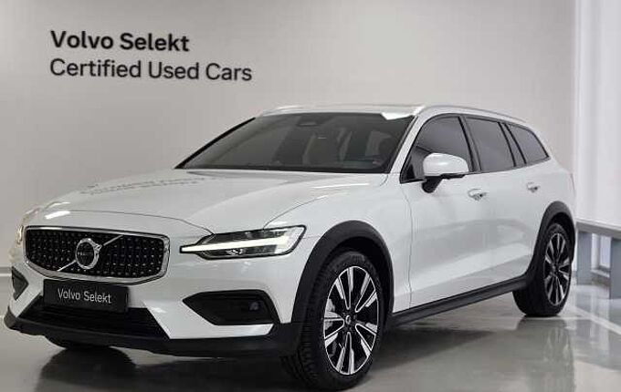 Volvo V60 Cross Country Ultra, B5 AWD 마일드 하이브리드, 가솔린, 브라이트