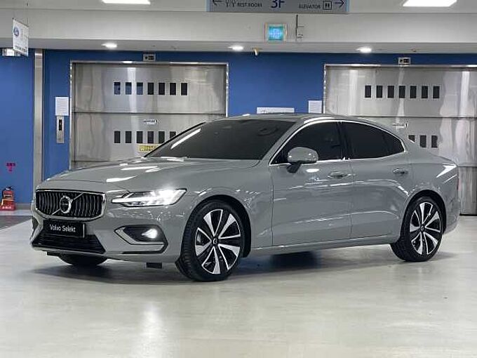 Volvo S60 Ultra, B5 마일드 하이브리드, 가솔린, 브라이트