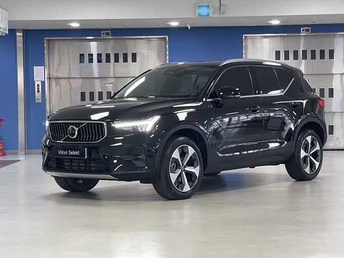 Volvo XC40 Ultra, B4 AWD 마일드 하이브리드, 가솔린, 브라이트