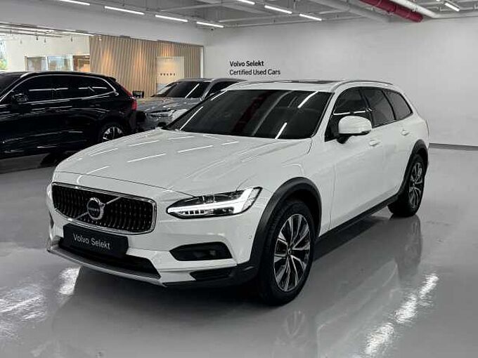 Volvo V90 Cross Country Ultra, B5 AWD 마일드 하이브리드, 가솔린, 브라이트
