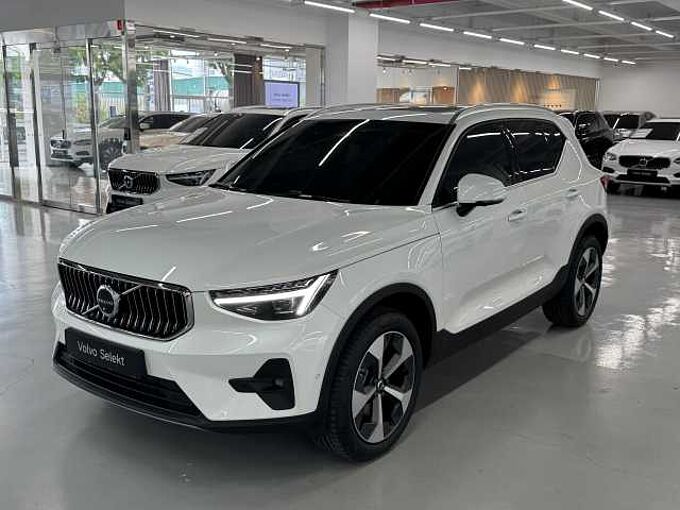 Volvo XC40 Ultra, B4 AWD 마일드 하이브리드, 가솔린, 브라이트