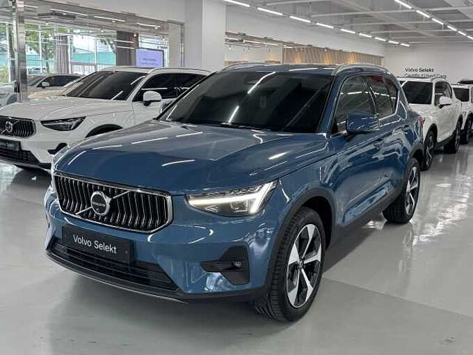 Volvo XC40 Ultra, B4 AWD 마일드 하이브리드, 가솔린, 브라이트